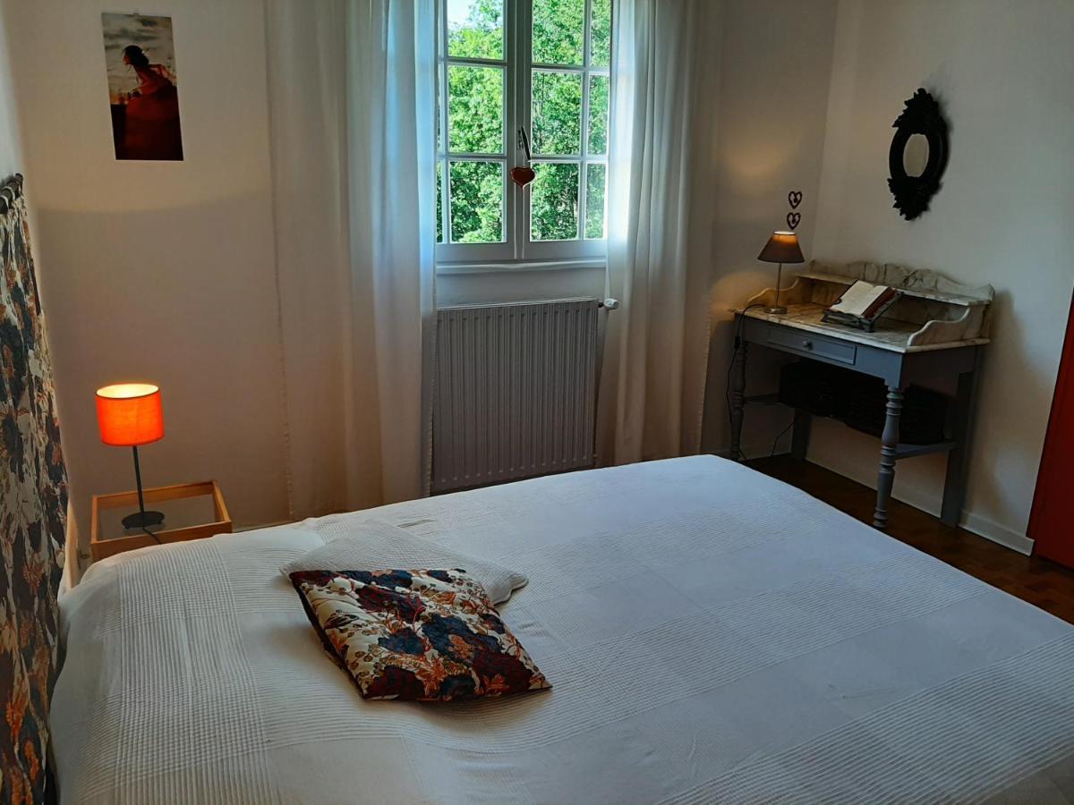 Chambre Soignee Et Accueillante A La Campagne - Ch Rouge L'Honor-de-Cos ภายนอก รูปภาพ
